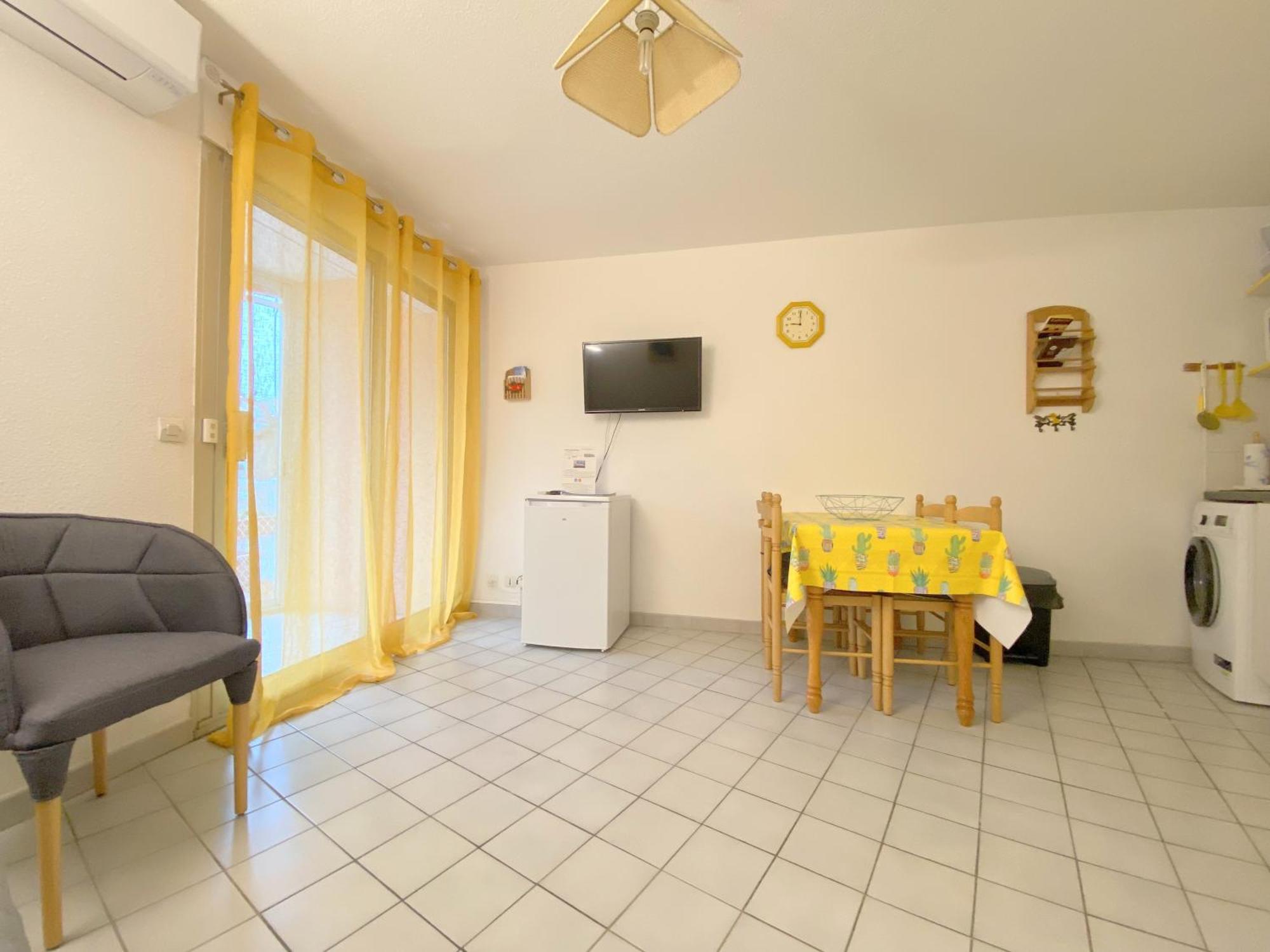 Sol-Y-Days Mathilde, Agreable Appartement En Rez-De-Jardin Avec Parking Et Un Acces Direct A La Plage Le Grau-du-Roi Eksteriør billede